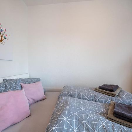 Moderne Eg-Wohnung In Sudenburg Mit Parkplatz, Top Anbindung Magdeburg Eksteriør billede