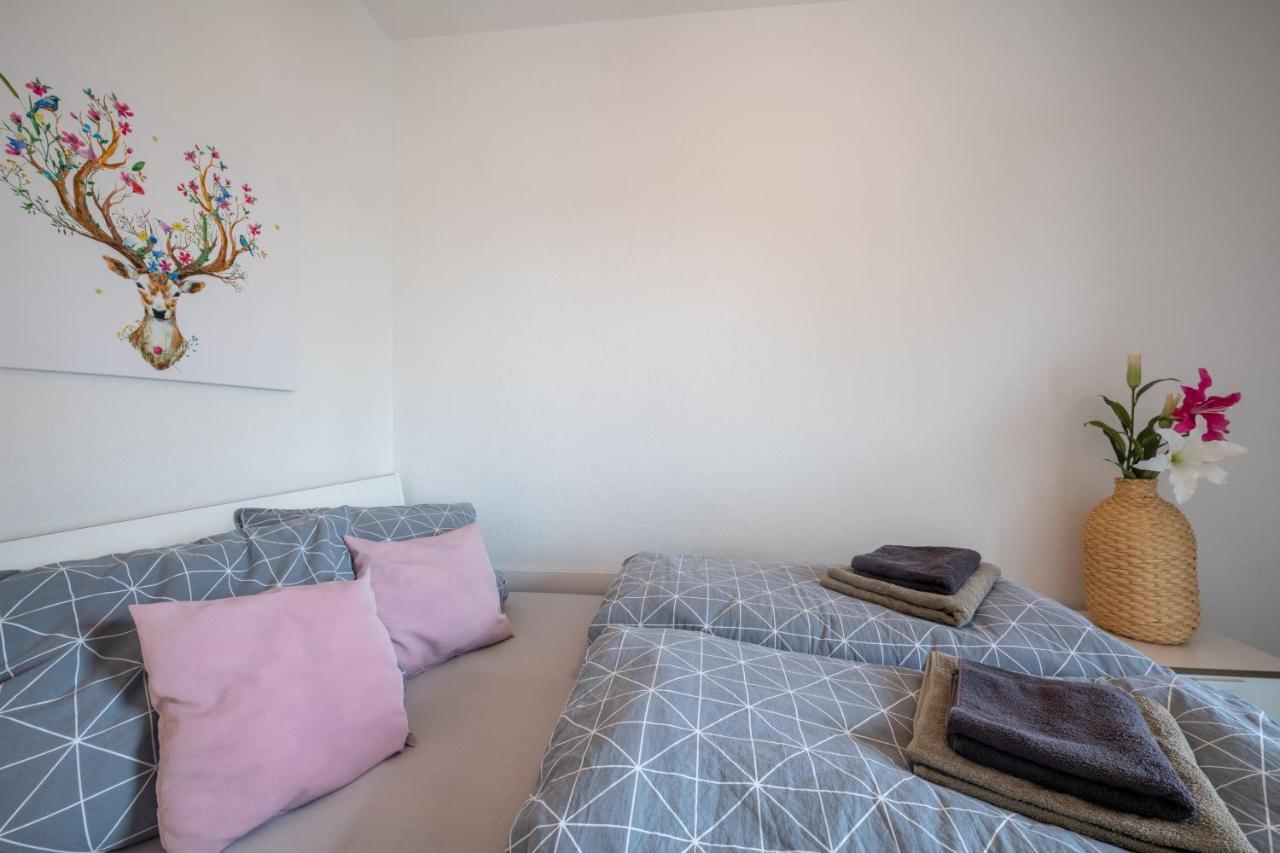 Moderne Eg-Wohnung In Sudenburg Mit Parkplatz, Top Anbindung Magdeburg Eksteriør billede